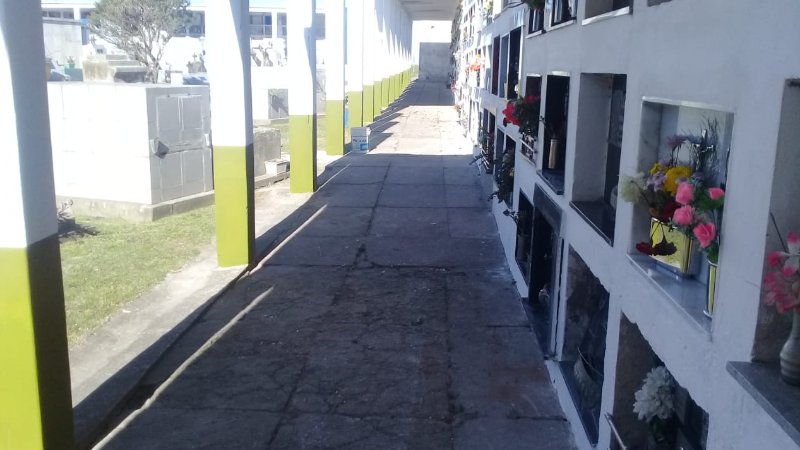 CEMENTERIO MUNICIPAL: REALIZAN TRABAJOS DE MANTENIMIENTO